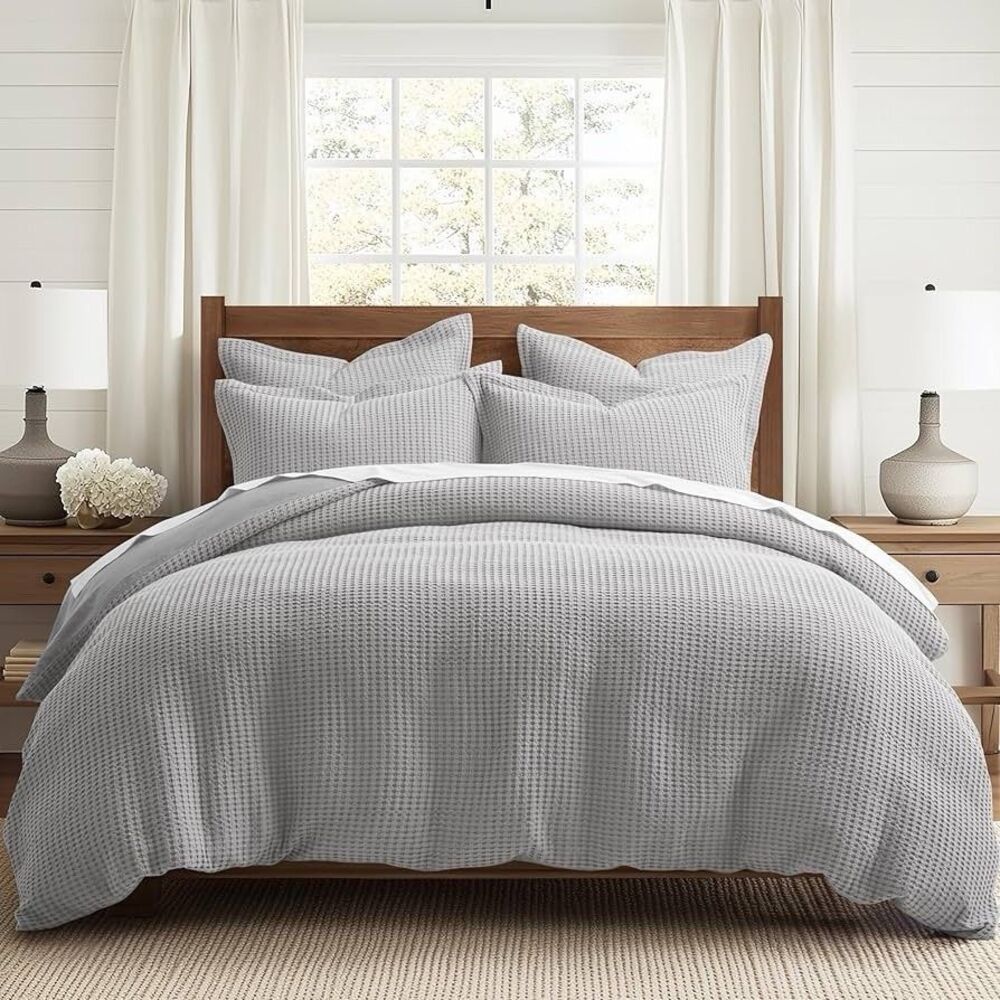 Cloud Waffle Duvet Set - Levtex Home - FULL / QUEEN Brand New